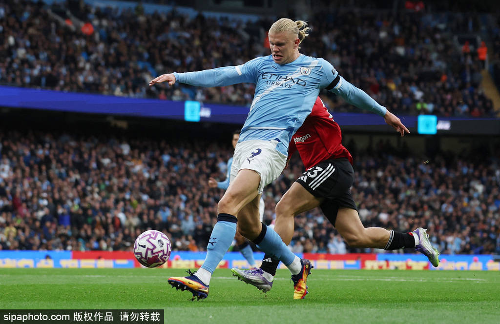 英超-哈兰德梅开二度福登破门 多库两助攻曼城3-0曼联