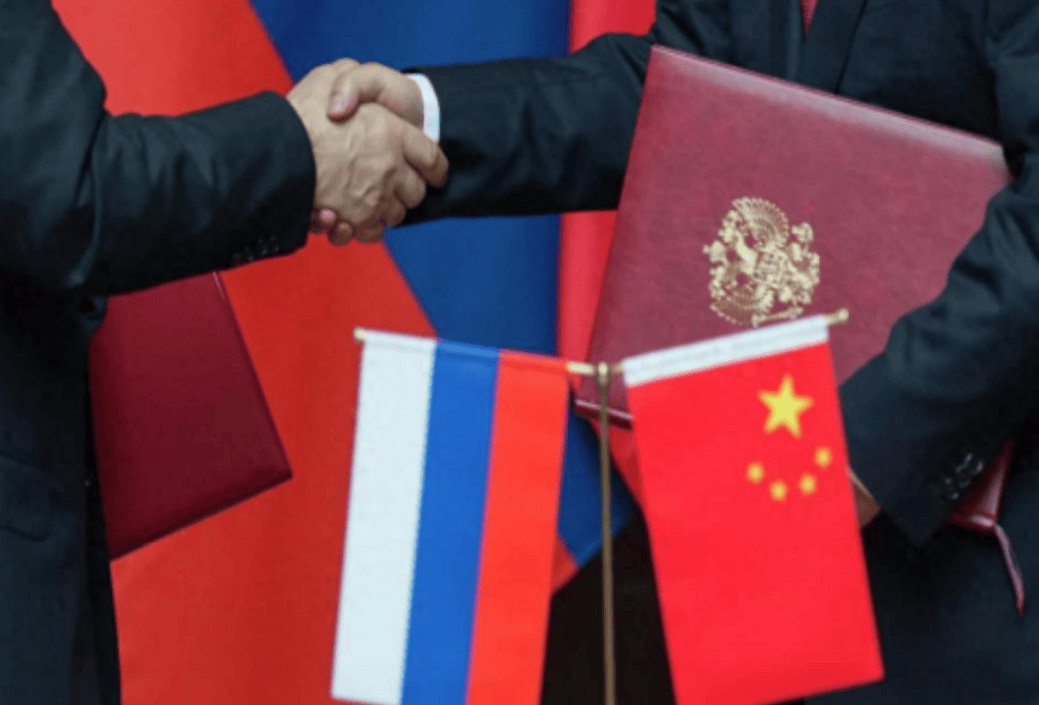 特朗普特使大谈俄乌冲突：俄罗斯其实很脆弱，中国一天之内就能让他们停火！