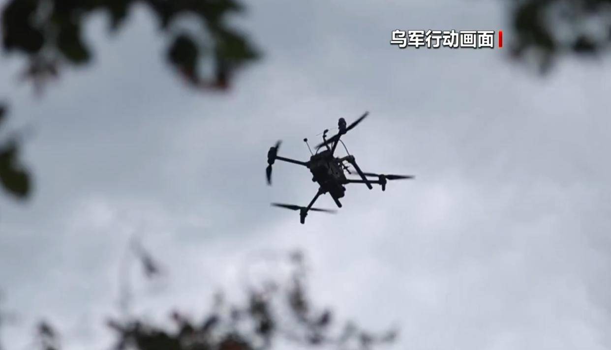 俄称在顿涅茨克两城镇继续推进 乌称打击俄多项军事目标
